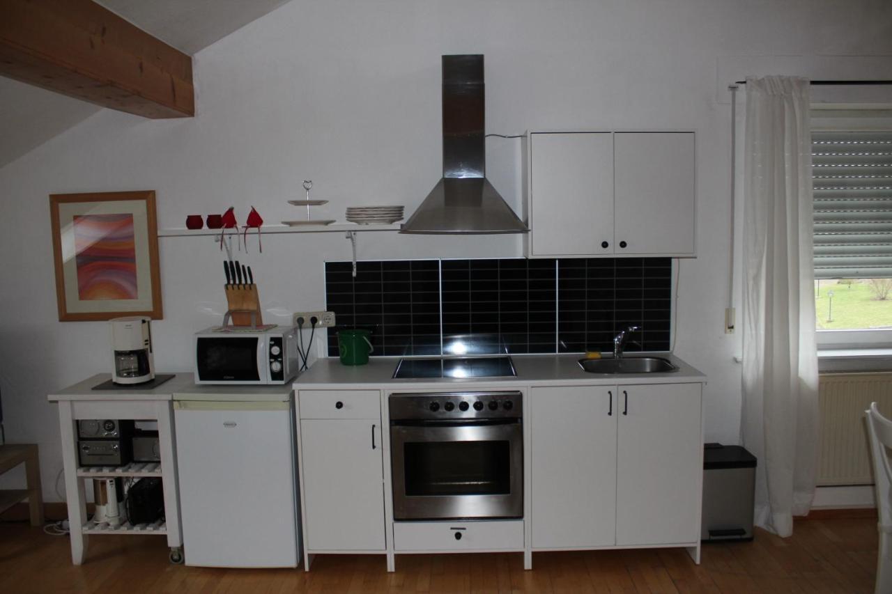 Ferienwohnung Nett ブランケンハイム エクステリア 写真